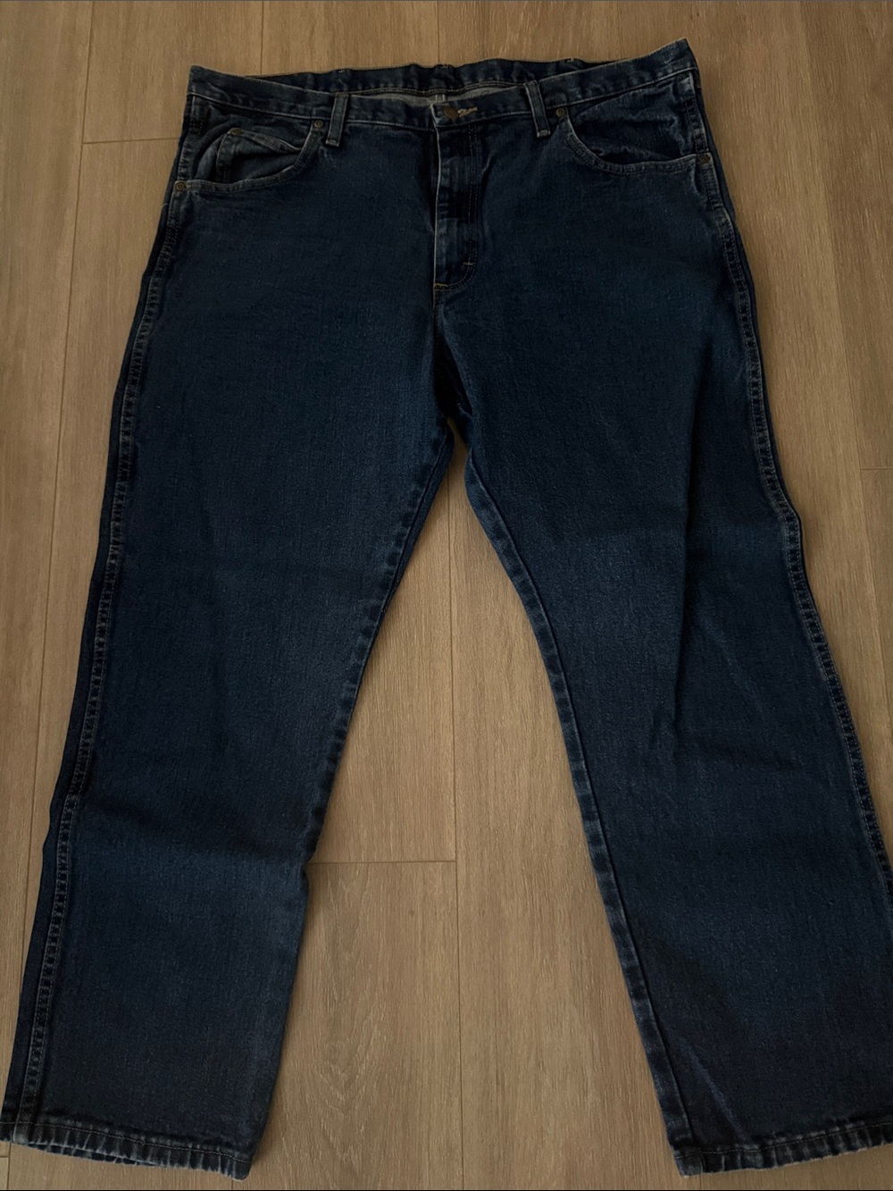Wrangler Straight-Leg Dark Blue Jeans